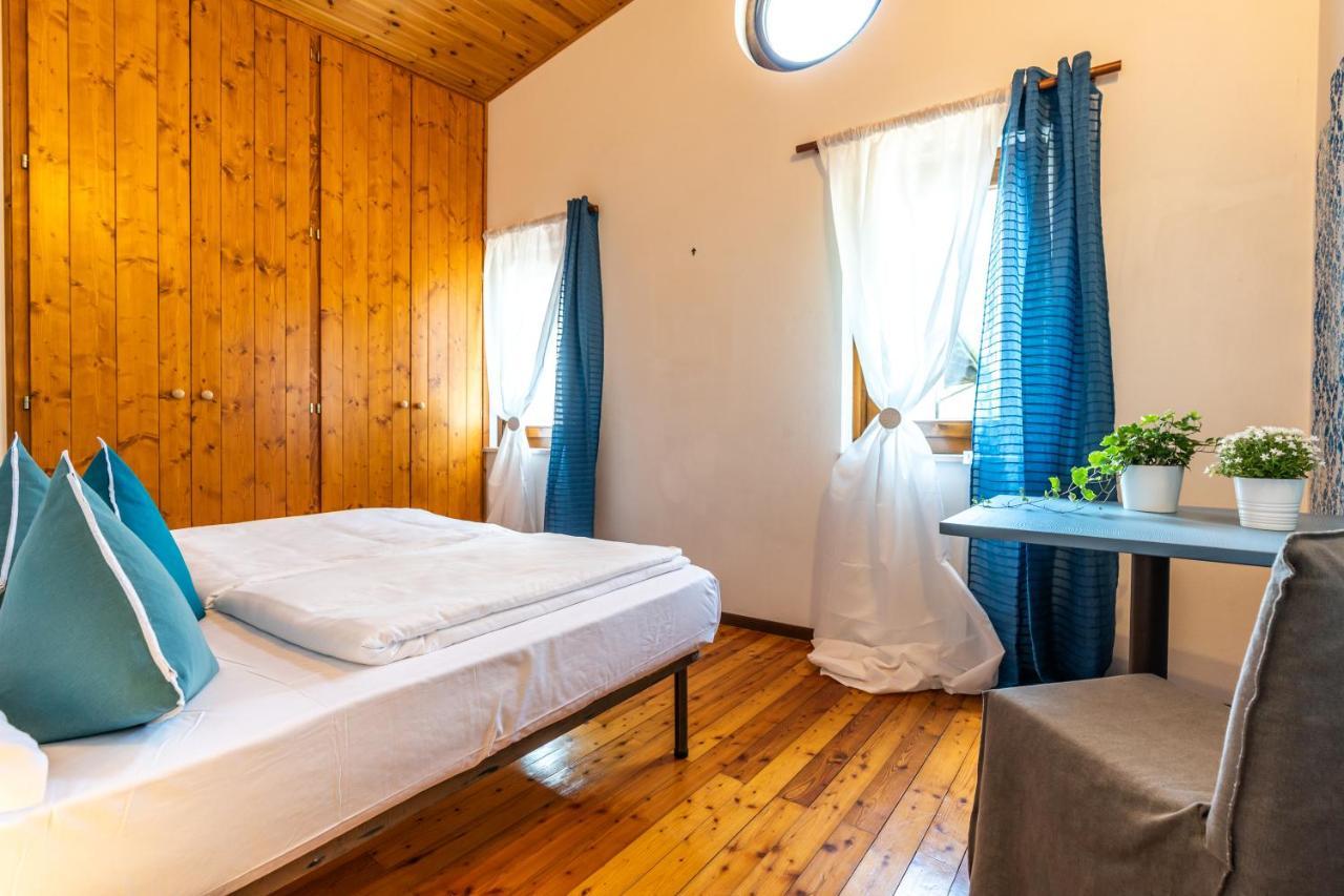 Hotel Sleep In Venzone Extérieur photo